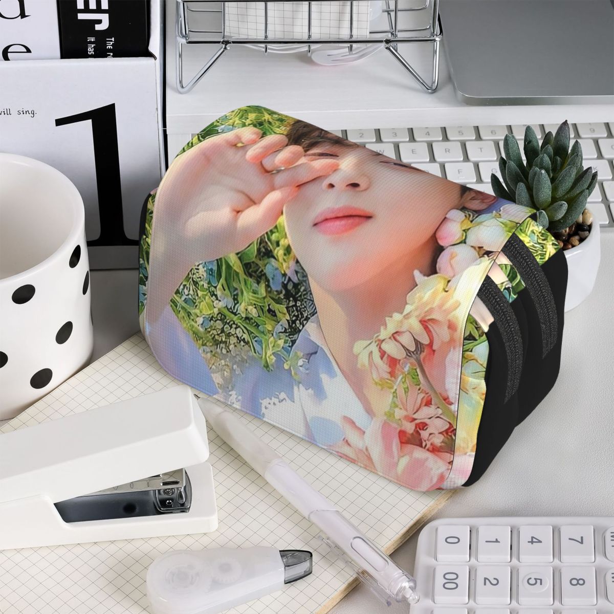 Stationery And Office Supply Chain - Estuche para lápices Cha EunWoo Kpop